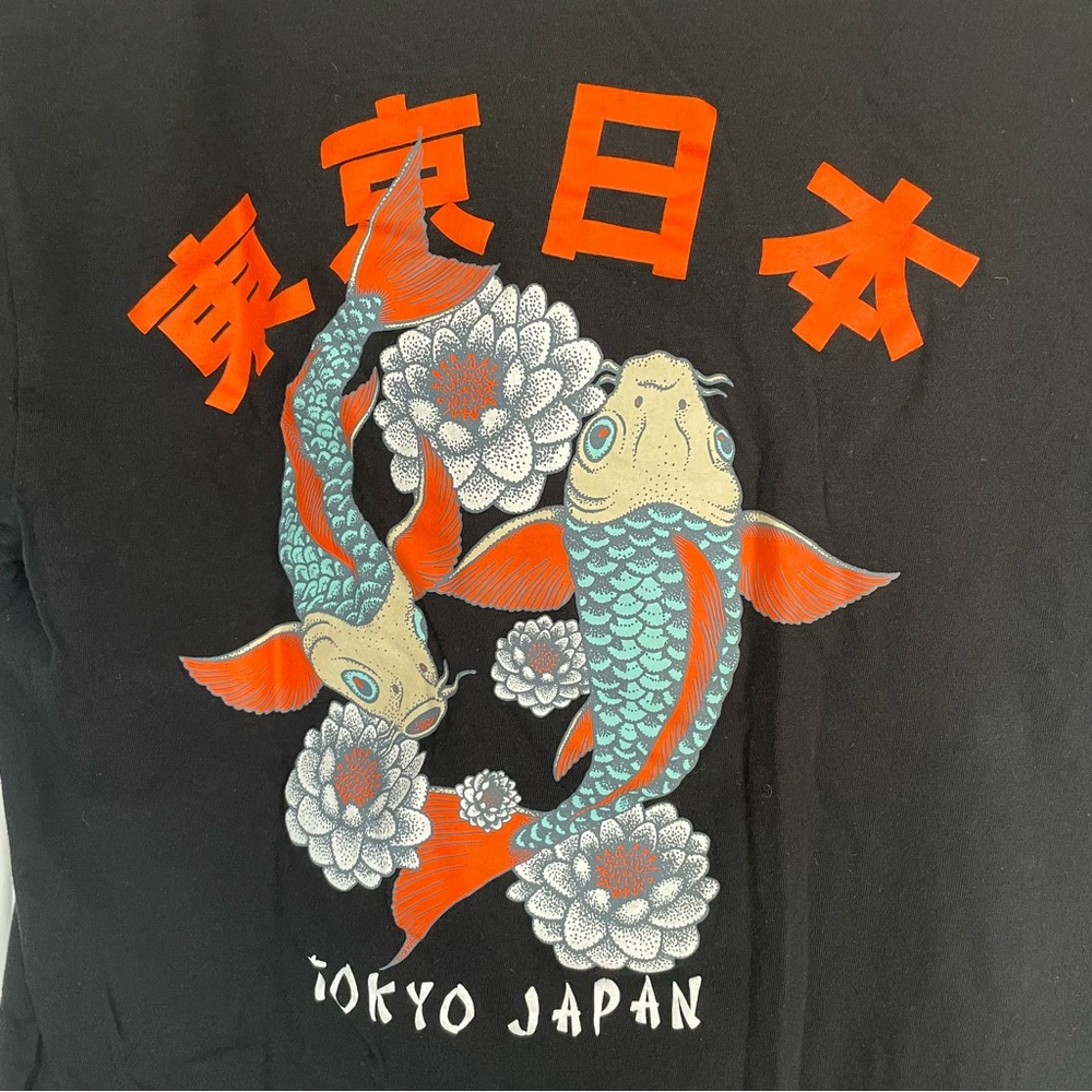 Bowery Supply Co Tokyo Japan Koi Fish Black Graphic T-Shirt Small - Picture 3 of 8